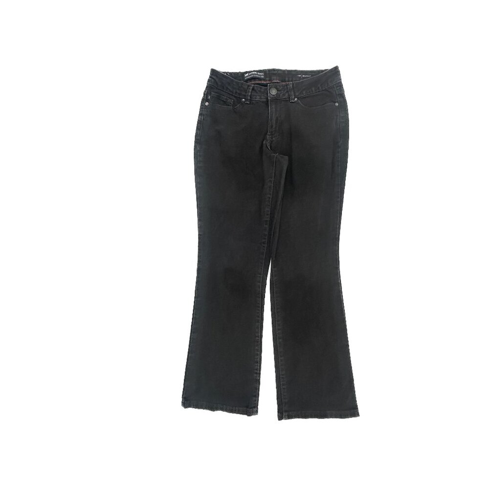Lee Bootcut Women's size 8P Black Denim‎ jeans